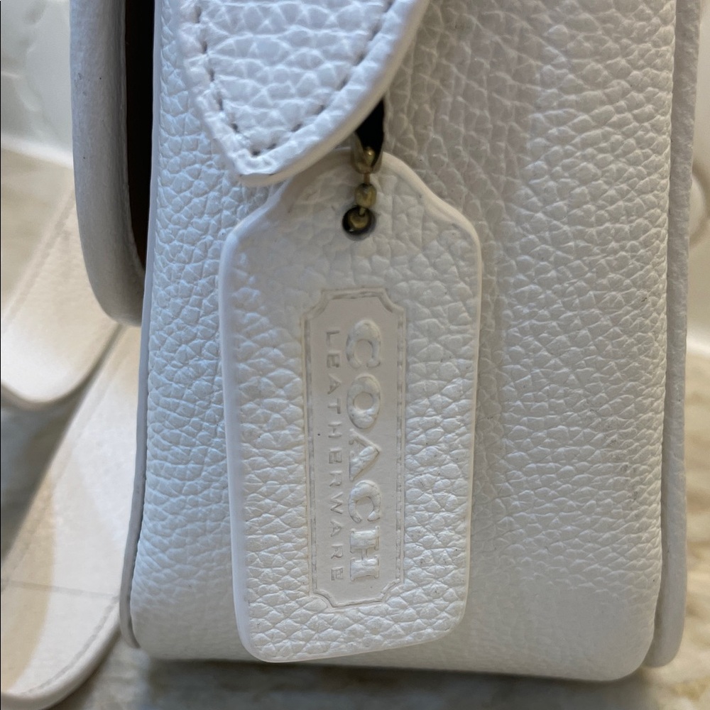 Coach Cream Crossbody Bag with Gold Accents - Picture 2 of 9